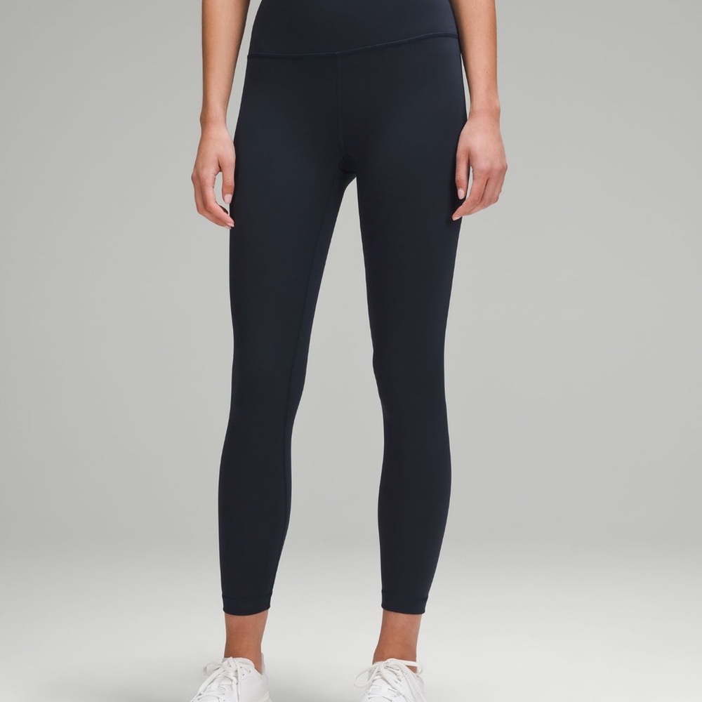 Lululemon Wunder Train Navy Leggings Size 4, 25”